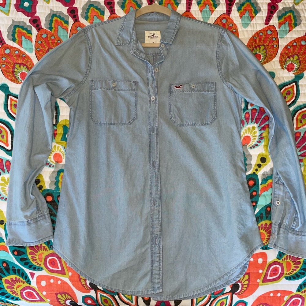 Hollister denim button up shirt, size Medium